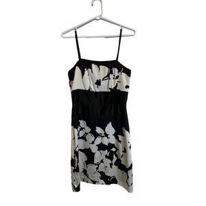 Suzi Chin for Maggy Boutique White/Black Silk Dress Size 4‎